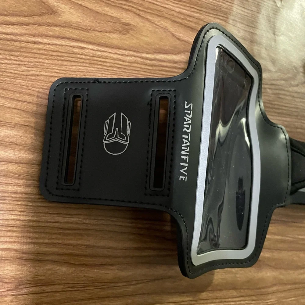Just Better Spartan Five Running Armband for iPhone 5